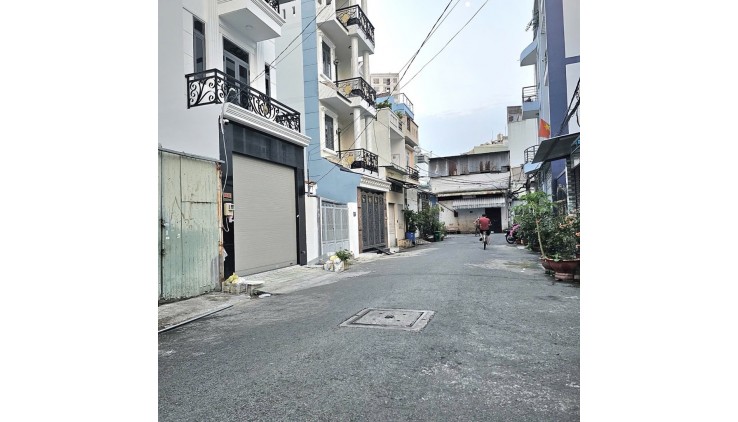 HẺM 6M THÔNG - NGAY BÌNH LONG - NGUYỄN SƠN - 2 TẦNG - 46M2 - SỔ ĐẸP - GIÁ CHỈ HƠN 4 TỶ